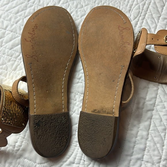 Sam Edelman •6• Genette Cutout T-Strap Sandal - Picture 7 of 7